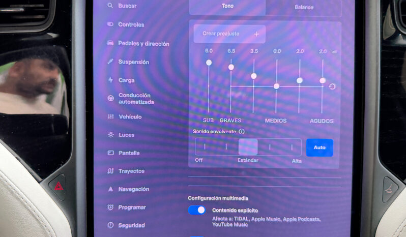 Tesla X Gran Autonomia Raven lleno