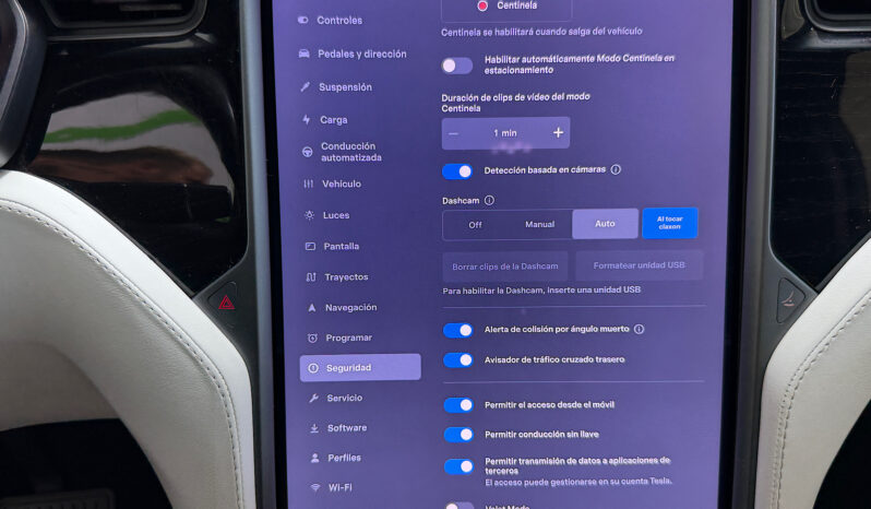 Tesla X Gran Autonomia Raven lleno