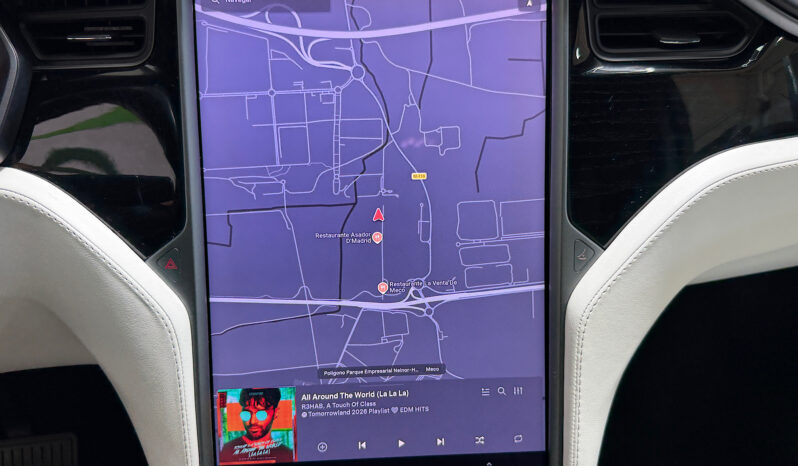 Tesla X Gran Autonomia Raven lleno