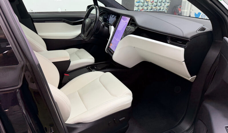 Tesla X Gran Autonomia Raven lleno