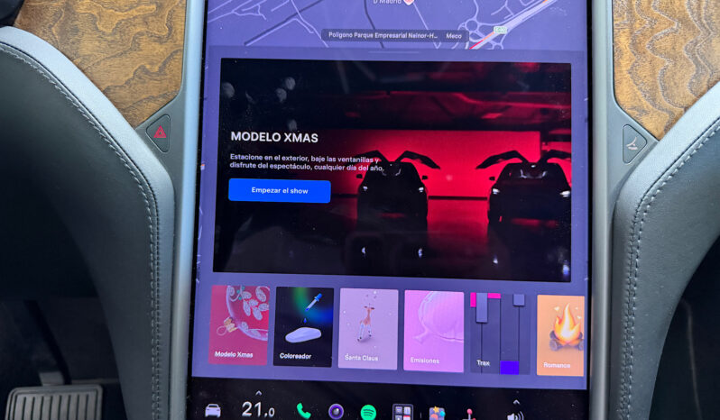 Tesla X Gran Autonomia Raven lleno