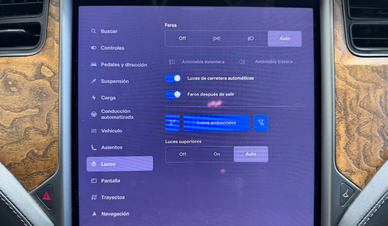 Tesla X Gran Autonomia Raven lleno