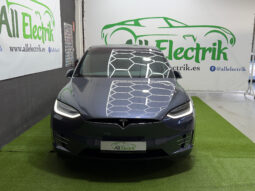 Tesla X Gran Autonomia Raven lleno